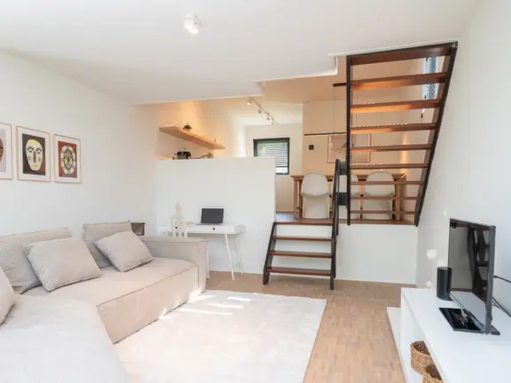 Vakantiehuis wijk de brabander 115 cadzand woonkamer en eettafel 2
