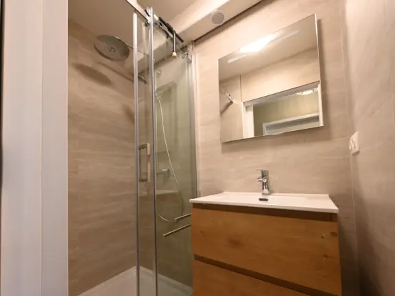 Appartement wijk de brabander 71 cadzand badkamer