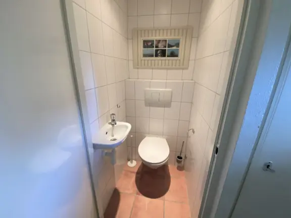 2 wijk de brabander 165 cadzand toilet