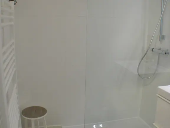 Vakantiehuis cadzand birdhouse wijk de brabander 25 badkamer