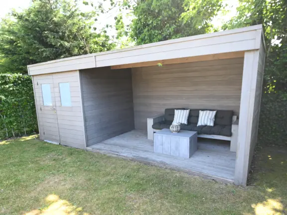 Vakantiehuis cadzand birdhouse wijk de brabander 25 grasveld