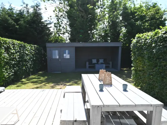 Vakantiehuis cadzand birdhouse wijk de brabander 25 tuin