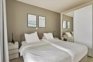 Appartement strandresidentie cadzand slaapkamer spiegel