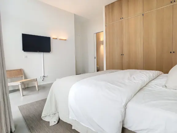 0 badhuis cadzand 2 E006 slaapkamer 1 tv