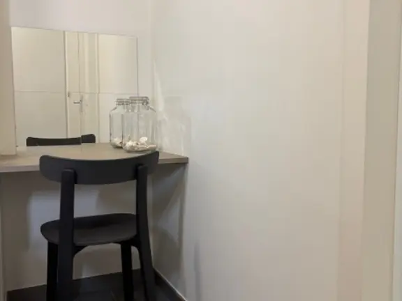 Appartement badhuis cadzand 2 E008 bardot slaapkamer 2 schrijftafel