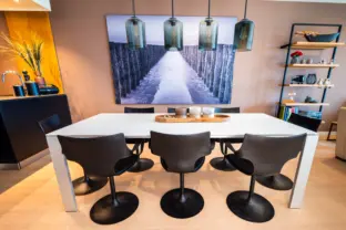 Badhuis cadzand appartement 2 F105 eettafel close