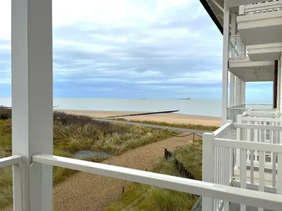 Badhuis cadzand appartement 2 F105 zeezicht
