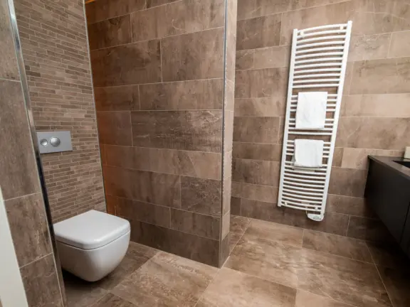 Badhuis cadzand appartement 2 F105 badkamer 1 wc en verwarming