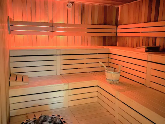 Badhuis cadzand wellness sauna