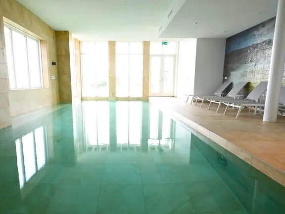 Badhuis cadzand wellness zwembad relax