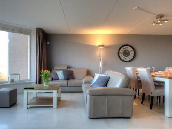 Appartement met zeezicht boulevard wielingen 76 06 cadzand woonkamer
