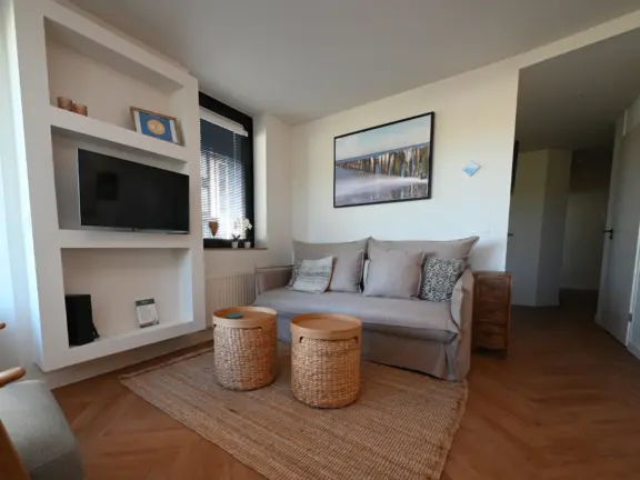 Appartement aan zee cadzand bad deurloo 53 05 woonkamer