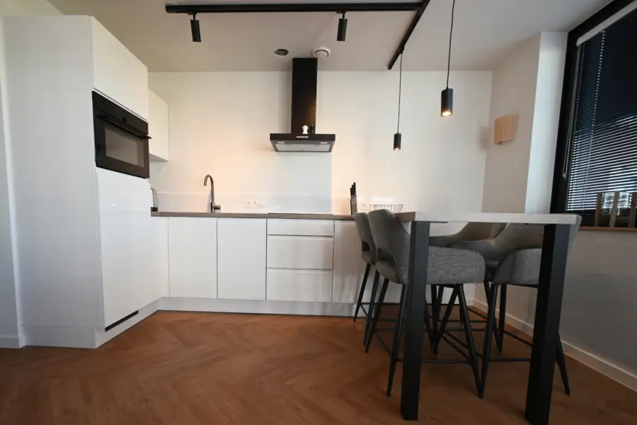 Appartement aan zee cadzand bad deurloo 53 05 keuken