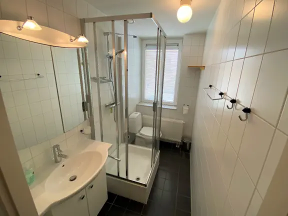 Appartement boulevard de wielingen cadzand douchecabine