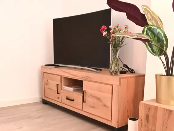 Deurloo 53 17 appartement zeezicht 53 17 tv