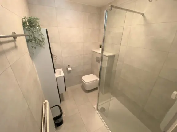 Appartement deurloo 55 09 cadzand badkamer