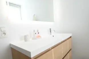 Appartement boulevard de wielen 55 18 cadzand badkamermeubel