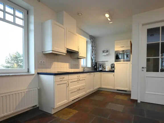 Appartement duindoorn 301 cadzand keuken