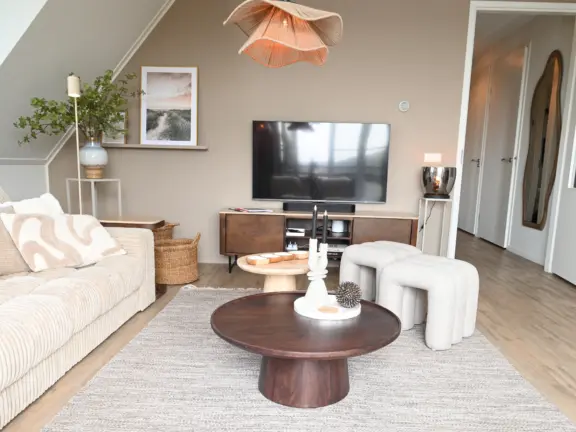 Duinhof appartement cadzand stijn albregtsstraat 6 13 woonkamer tv