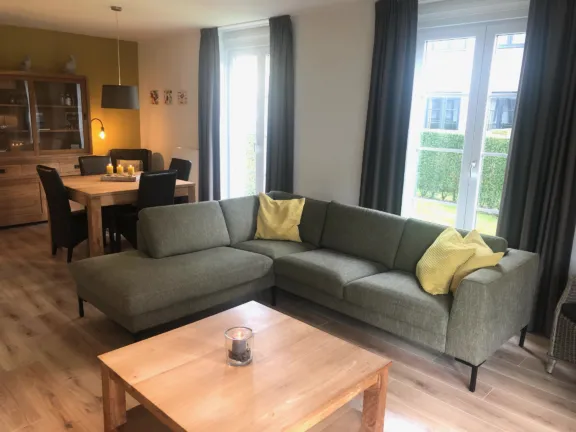 Appartement cadzand duinhof 3 9 1 woonkamer salontafel