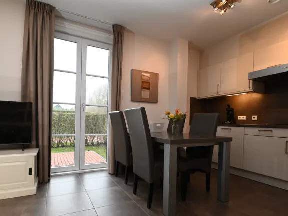 Duinhof 5 6 appartement cadzand eethoek