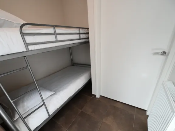 Duinhof 5 6 appartement cadzand kleine slaapkamer 2