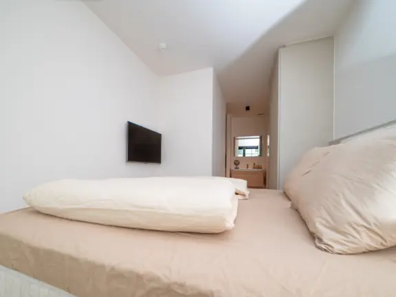 Hamptons 20 001 slaaplamer 1 bed badkamer 2