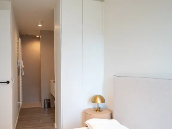 The hamptons cadzand appartement lumiere slaapkamer 2p badkamer 2