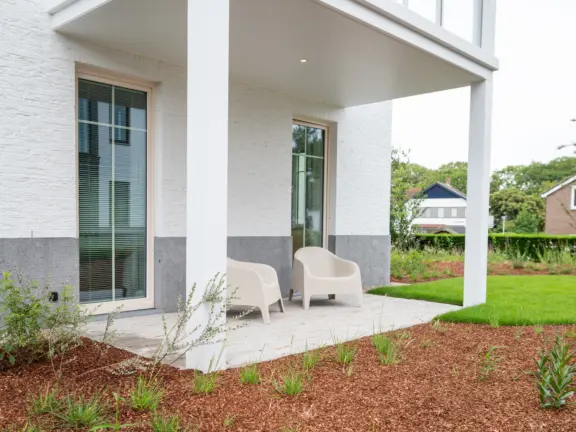 Hamptons cadzand luxus wohnung 21 004 garten terrasse 2