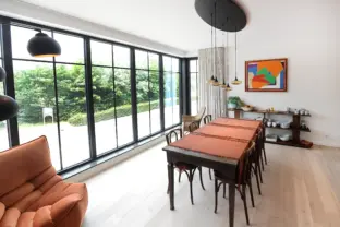 Hamptons cadzand luxe appartement boulevard 22 101 eethoek zicht op straat en duinen