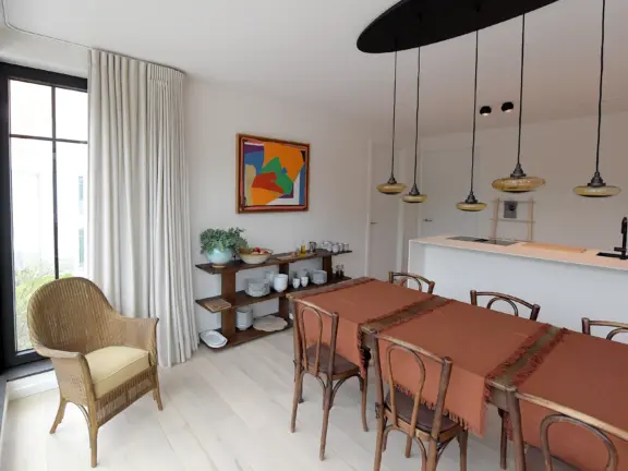 Hamptons cadzand luxe appartement boulevard 22 101 eethoek servieskast