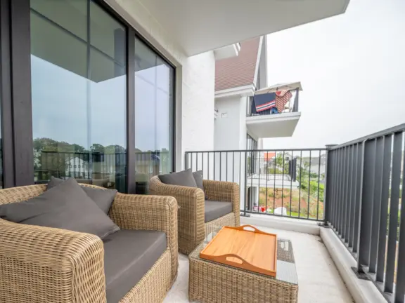 Hamptons 22 104 balkon stoelen