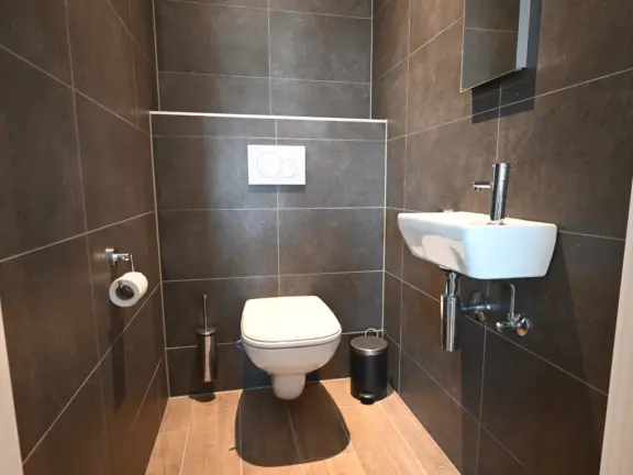 Luxe appartement boulevard 15 301 cadzand separaat toilet