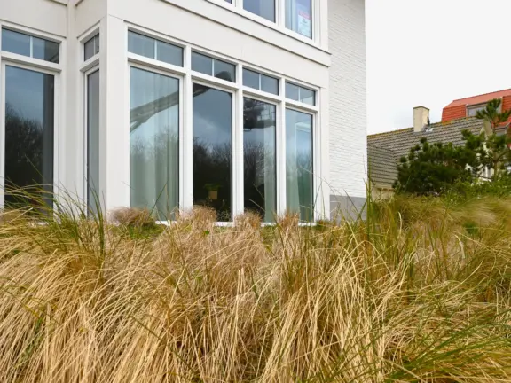 Vakantie appartement boulevard de wielingen 15 001 cadzand duintuin hoekappartement