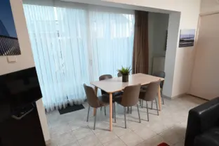 Appartement duinlaan 5 karen cadzand bad eethoek