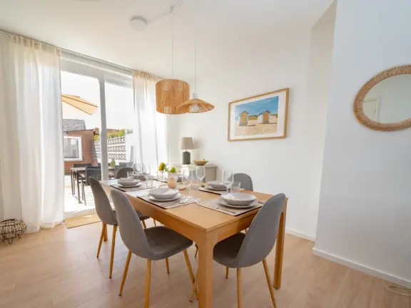 Egelantierlaan 6 eettafel