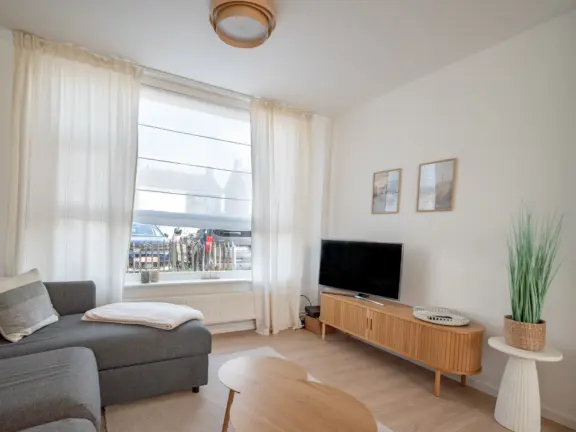Egelantierlaan 6 televisie