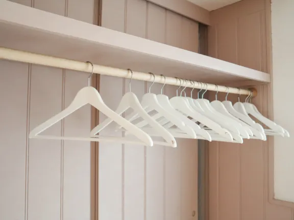 Esdoornstraat 18 Cadzand kapstok 2