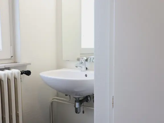 Hennequinlaan 10 Cadzand wastafel