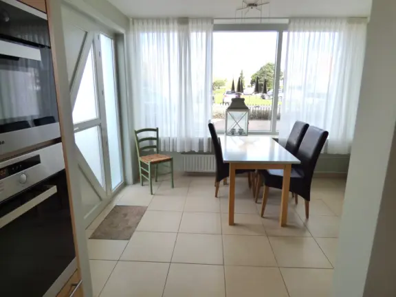 Appartement hennequinlaan 23 cadzand ariel ontbijt