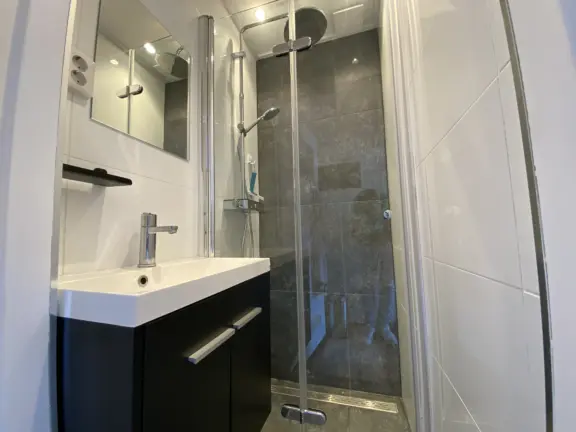 Wohnung hennequinlaan 8c cadzand bad badkamer