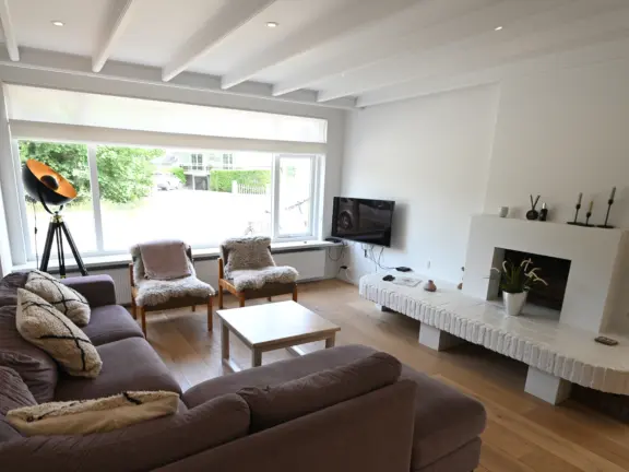 Vakantiehuis ziltwater cadzand hennequinlaan 15 woonkamer zithoek tv