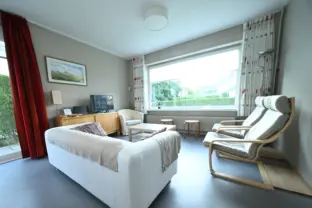 Windhorst hennequinlaan 17 cadzand bad woonkamer bank