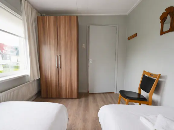 Windhorst hennequinlaan 17 cadzand bad slaapkamer 2 kast