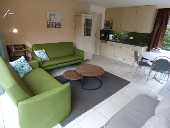 Steemare ferienhaus hennequinlaan 21b cadzand wohnzimmer complet