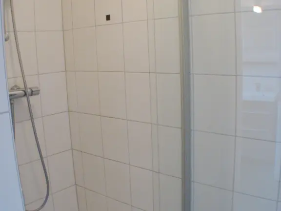 Appartement neptunus cadzand hennequinlaan 23a douche