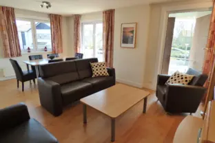 Villa desto hennequinlaan 25a cadzand bad woonkamer