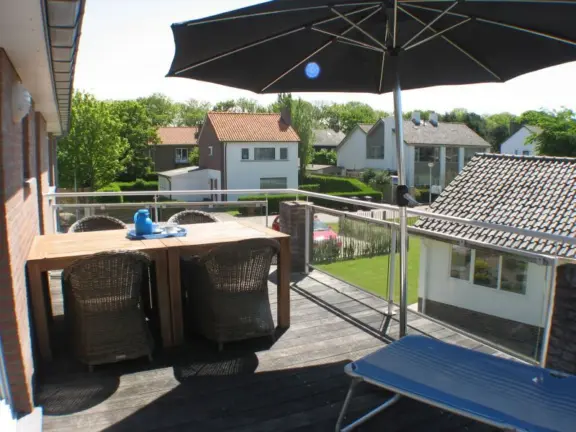 Appartement alledeske boven hennequinlaan 25c cadzand balkon 2