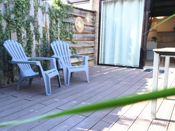 Vakantiehuis lijsterstraat 4 cadzand tuinterras lounge stoelen