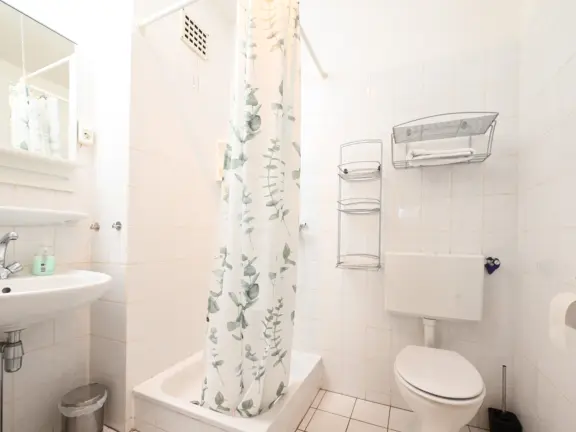 Ferienhaus nachtegalenstraat 11a cadzand badezimmer